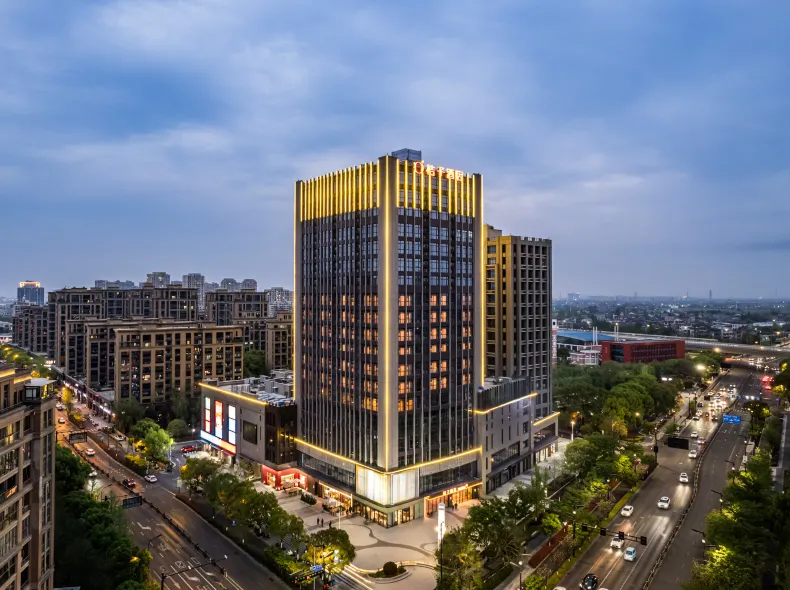 Orange Hotel (Hangzhou Linping People's Avenue)