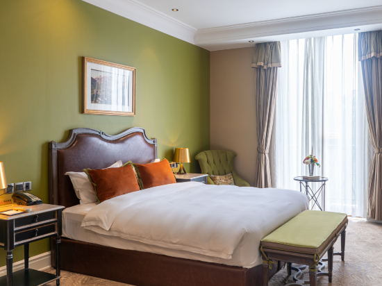Sicilia Villa & Resort Room Type - Executive Queen Room