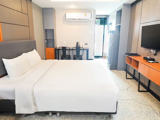12 The Residence Hotel - Don Mueang Airport Room Type - Standard Double Room