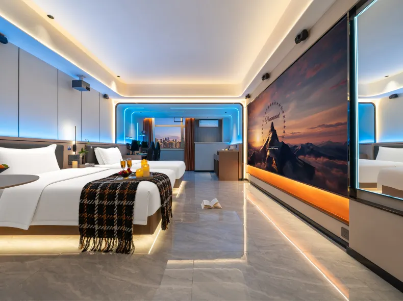 Ye and Chen Esports Movie Hotel