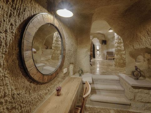 Solem Cave Suites - Tap to explore photos