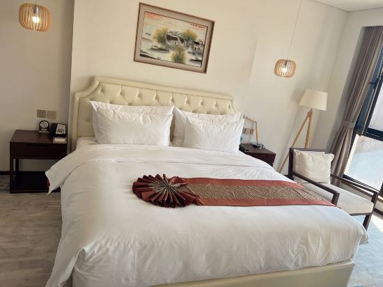 Beijing Yiwan Hotel Room Type - Deluxe Cozy Room (King Bed)