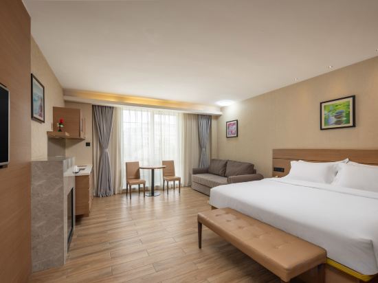 Zanzan Hotel Room Type - Executive Room