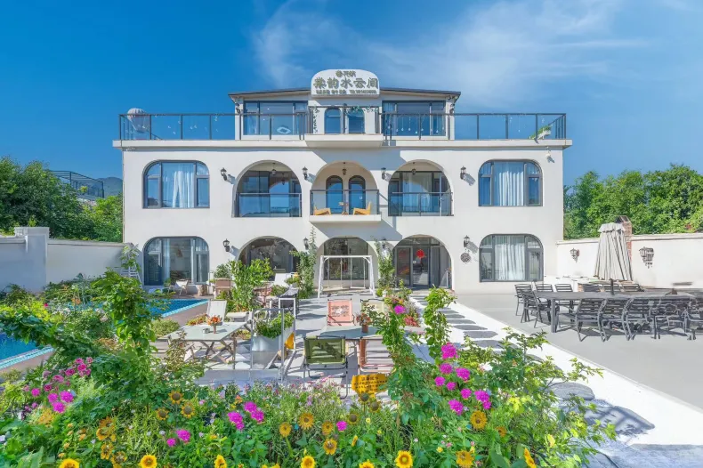 Floral Hotel·Tangyun Shuiyunjian Tangquan Hotel