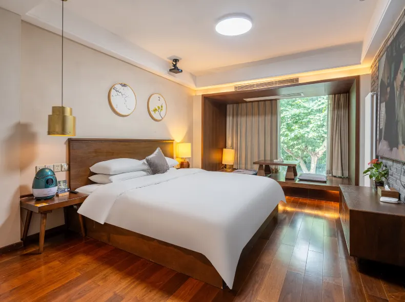 Canal Seclusive Life