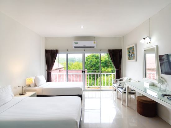 Phukaew Resort & Adventure Park Room Type - Hillside Room (Twin Bed)
