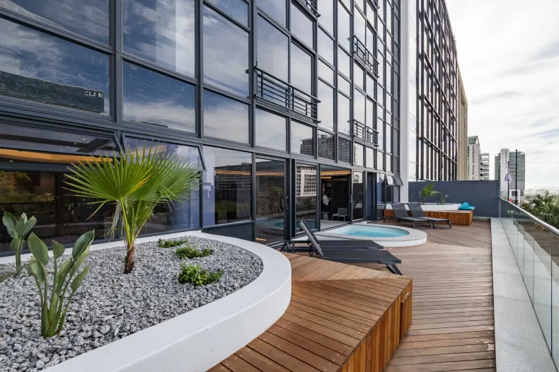 Zeeland Pier Aparthotel by Totalstay