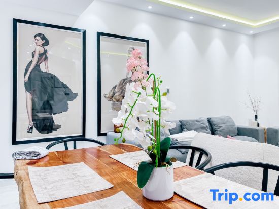 Live the Burj Lifestyle in Timeless OldTown by SBH