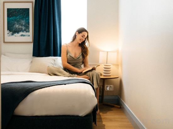 Little Drifter Bondi Beach Room Type - Private Queen Ensuite Room