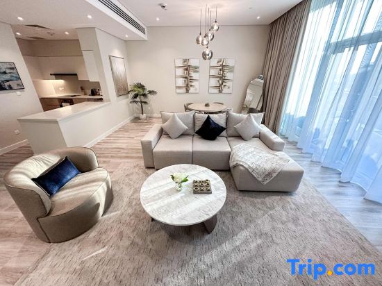 Sunset view apartment in Oceana