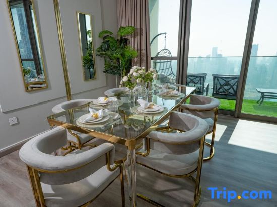 Magnificent |3+1 BR| Luxurious Burj Khalifa View