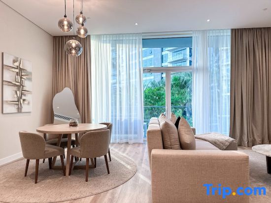 Sunset view apartment in Oceana