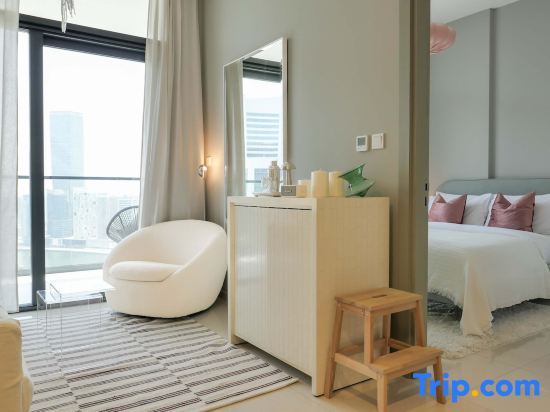 Designed Burj Khalifa View 1BR