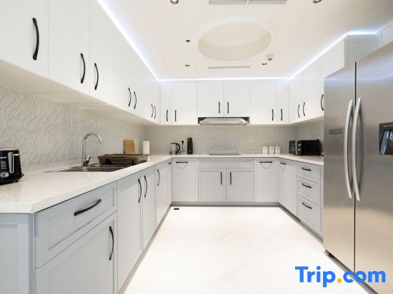 Magnificent | Luxurious 3 BR | Dubai Marina View