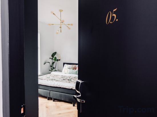 Boutique Hotel 43 Zaandam-Amsterdam - Tap to explore photos