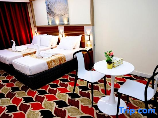 Tanha Park Hotel