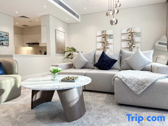 Sunset view apartment in Oceana