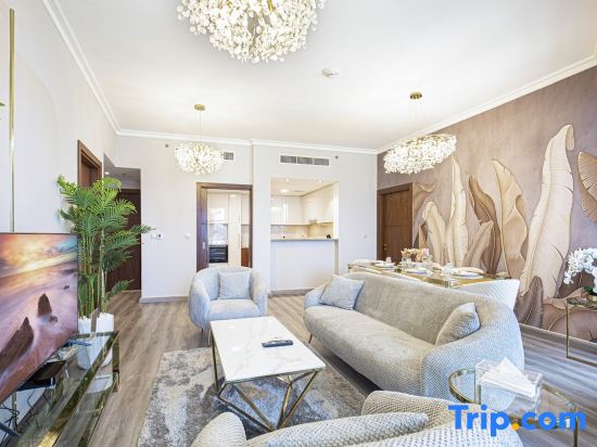 Magnificent | 2 BR | Skyline View