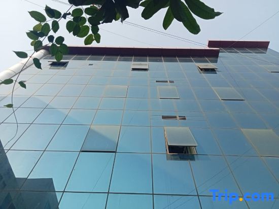Relaxing Stay Near By IGI Airport
