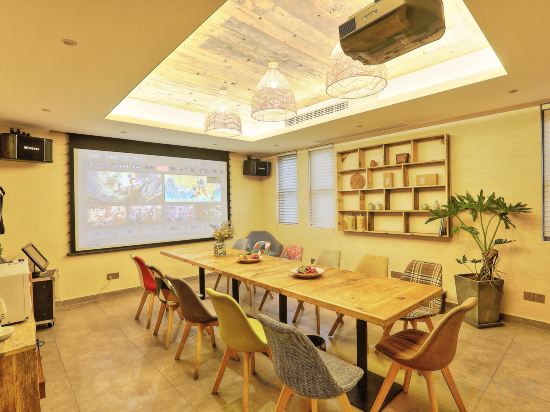 Others 2, Mrs＇ X Coffee Hotel, Lishui
