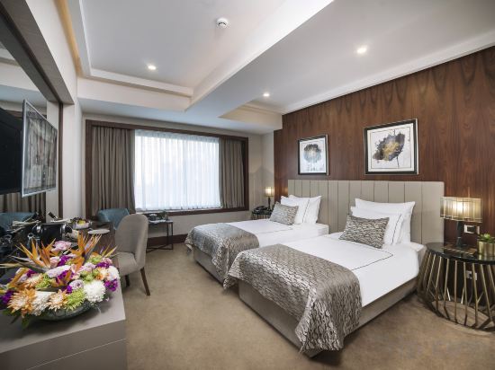 Vogue Hotel Supreme Istanbul Room Type - Superior Land View Room