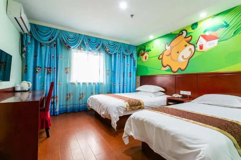 輕住·攜友主題飯店（上海國際旅遊度假區店）