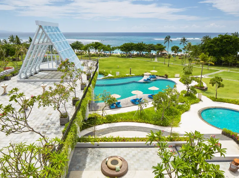 MERUSAKA Nusa Dua