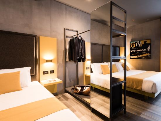 J24 Hotel Milano Room Type - Junior Suite