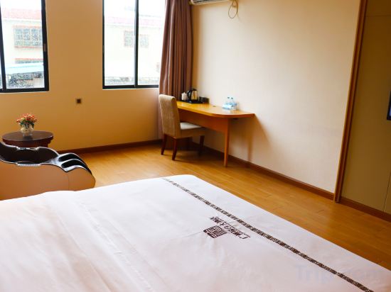 Fuhe Hotel Room Type - Qingju Double Bed Room