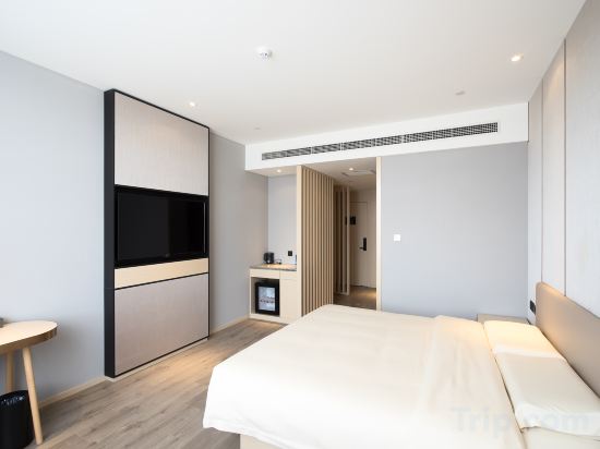 At Mlily Hotel Room Type - Sunshine Duplex Room (Double bed)