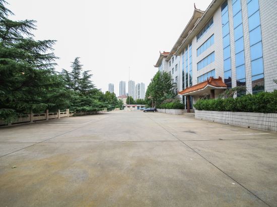 Others 2, 7 Days Premium Hotel (Jinan Shanda Second Hospital Red Star Macalline Shandong No.1), Jinan