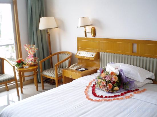 Huguang Holiday Hotel Room Type - River-view Single Room