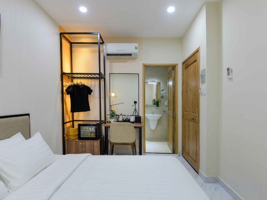 Akoya Saigon Central Hotel - Tap to explore photos