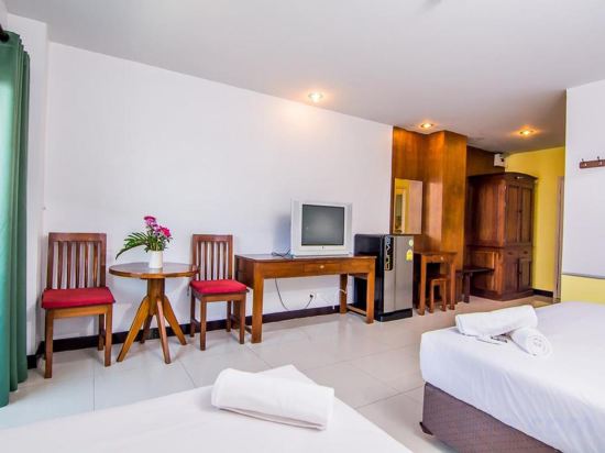 Sutus Court 1 Room Type - Standard Double Room