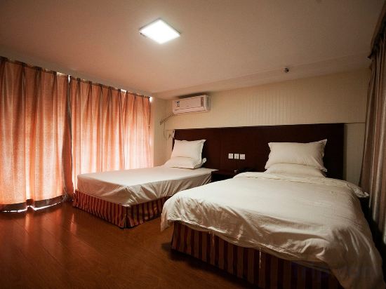 Others 3, Yifeng Business Motel, Shanghai