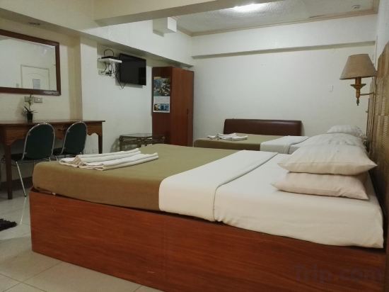 Cebuview Tourist Inn Room Type - Executive Family Room