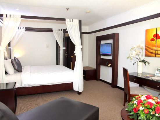The Jayakarta Jakarta Room Type - Executive Deluxe Room
