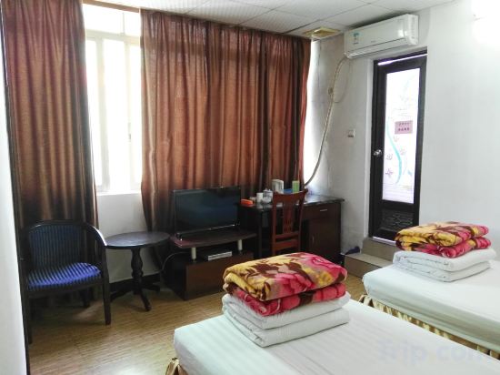 Others 3, Hua'er Business Hostel, Qingyuan
