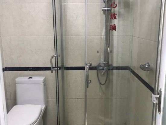 Others 5, Hotels in Siam, Yueyang