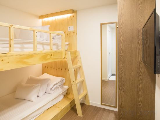 Step Inn Myeongdong 1 Room Type - Bunk Twin Room with No Window