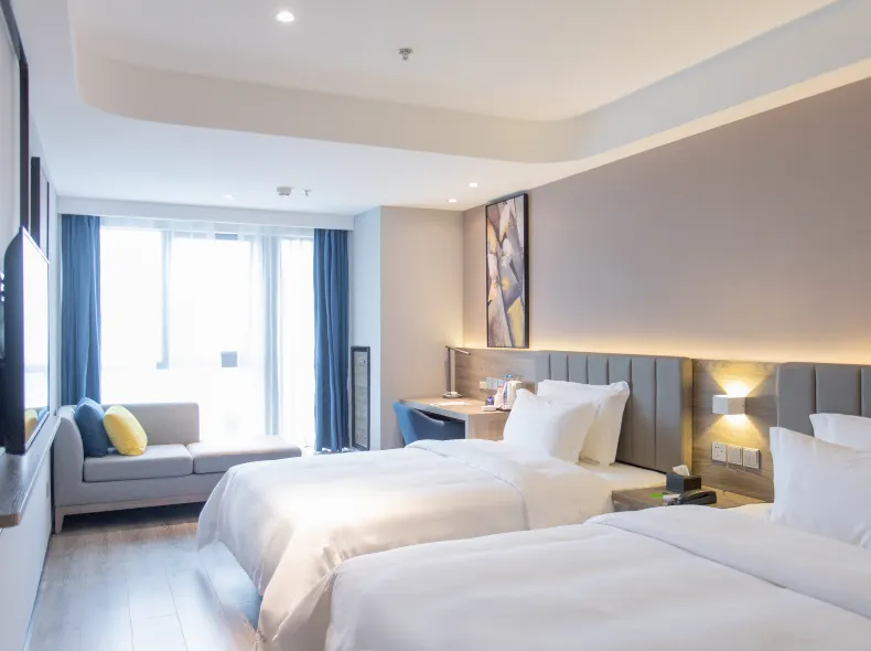 7 Days Premium Hotel (Chongqing North Railway Station North Square Center)