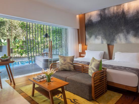Maya Sanur Resort & Spa Room Type - Impressive Lagoon Pool Two Double Suite