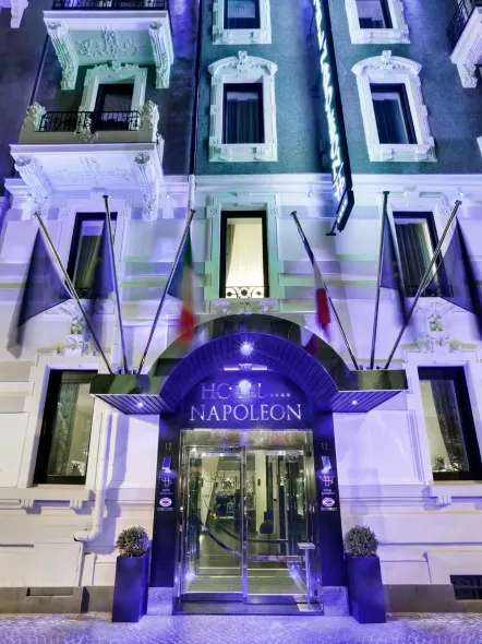 LHP Hotel Napoleon