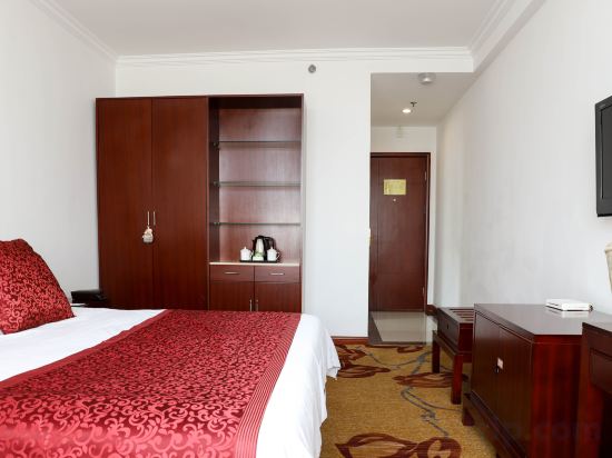 Longqun Resort Room Type - Queen Room