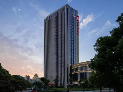 Wyndham Ramada Hotel (Wuhan Hanyang Railway Station, China International Expo Center Branch)