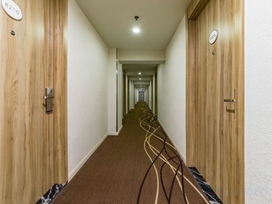 Others 5, HanTing Premium Hotel (Shanghai Hongkou Football Stadium Subway Station), Shanghai