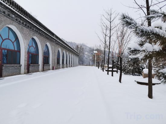 Others 5, Longhua Garden Hotel, Yan'an