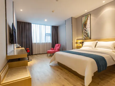 Unitour Hotel (Chaoyang Square Nanning Railway Station)