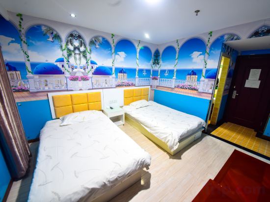 Dayu 98 Chain Hotel Room Type - Family Room