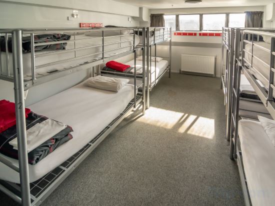 Urbanz Room Type - Bed in 8 Beds Mixed Dormitory